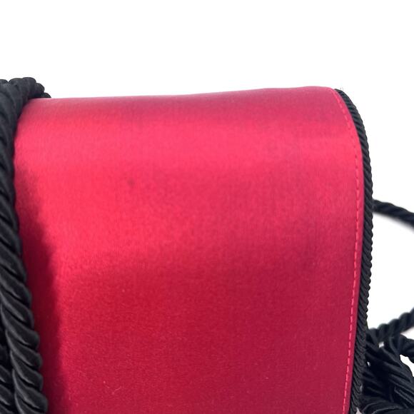 Rare Salvatore Ferragamo Red Satin Black Tassel Evening Clutch Crossbody Handbag - Picture 4 of 10